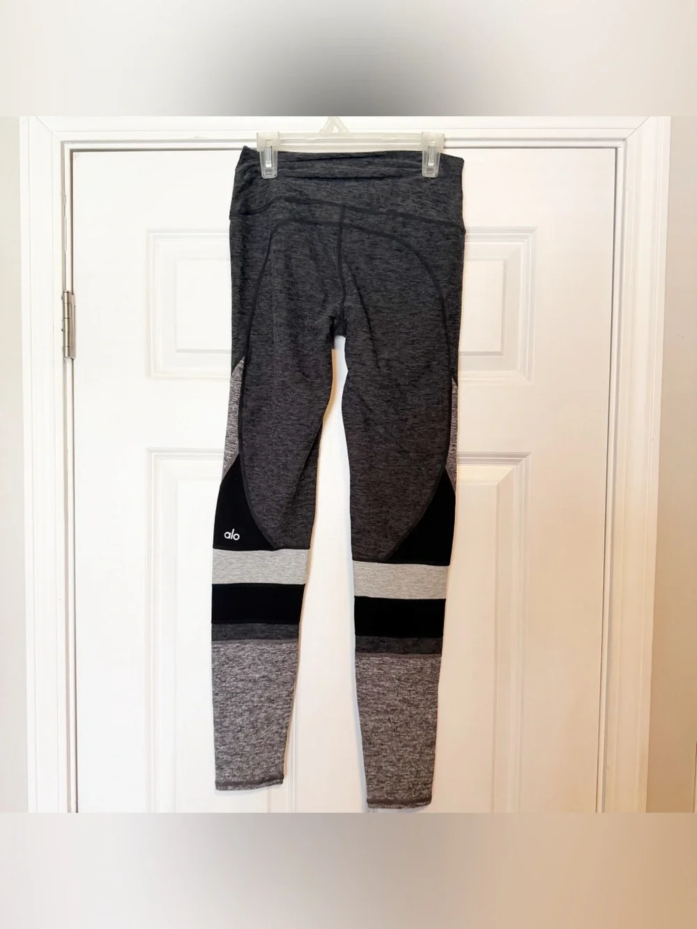 Alo Yoga High Waist Sheila Yoga Leggings